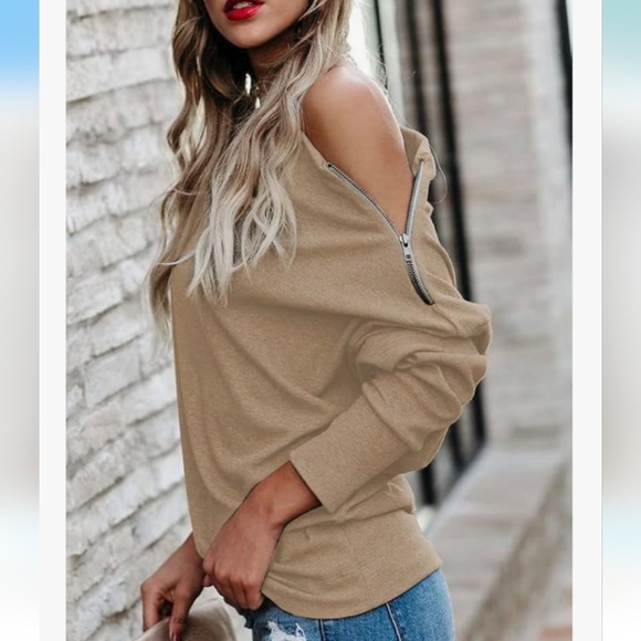 Off-The-Shoulder Zip Top - Picture 16 of 16